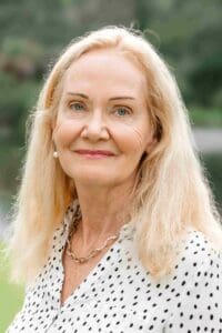 Jean Holloway